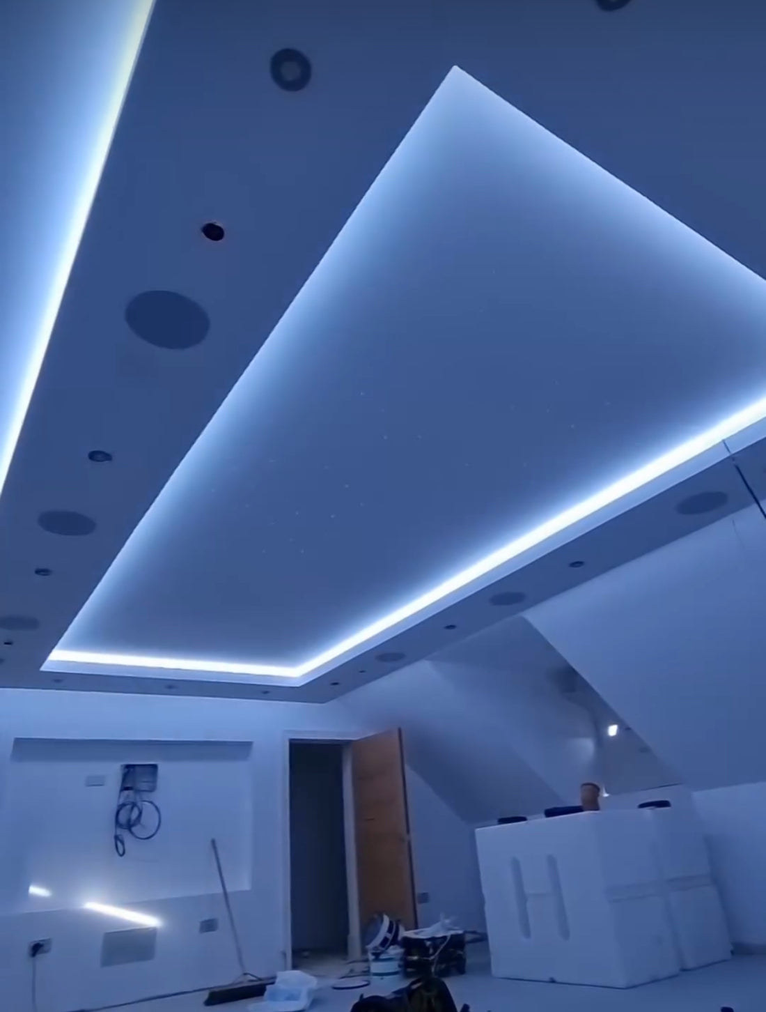 ATOM LED