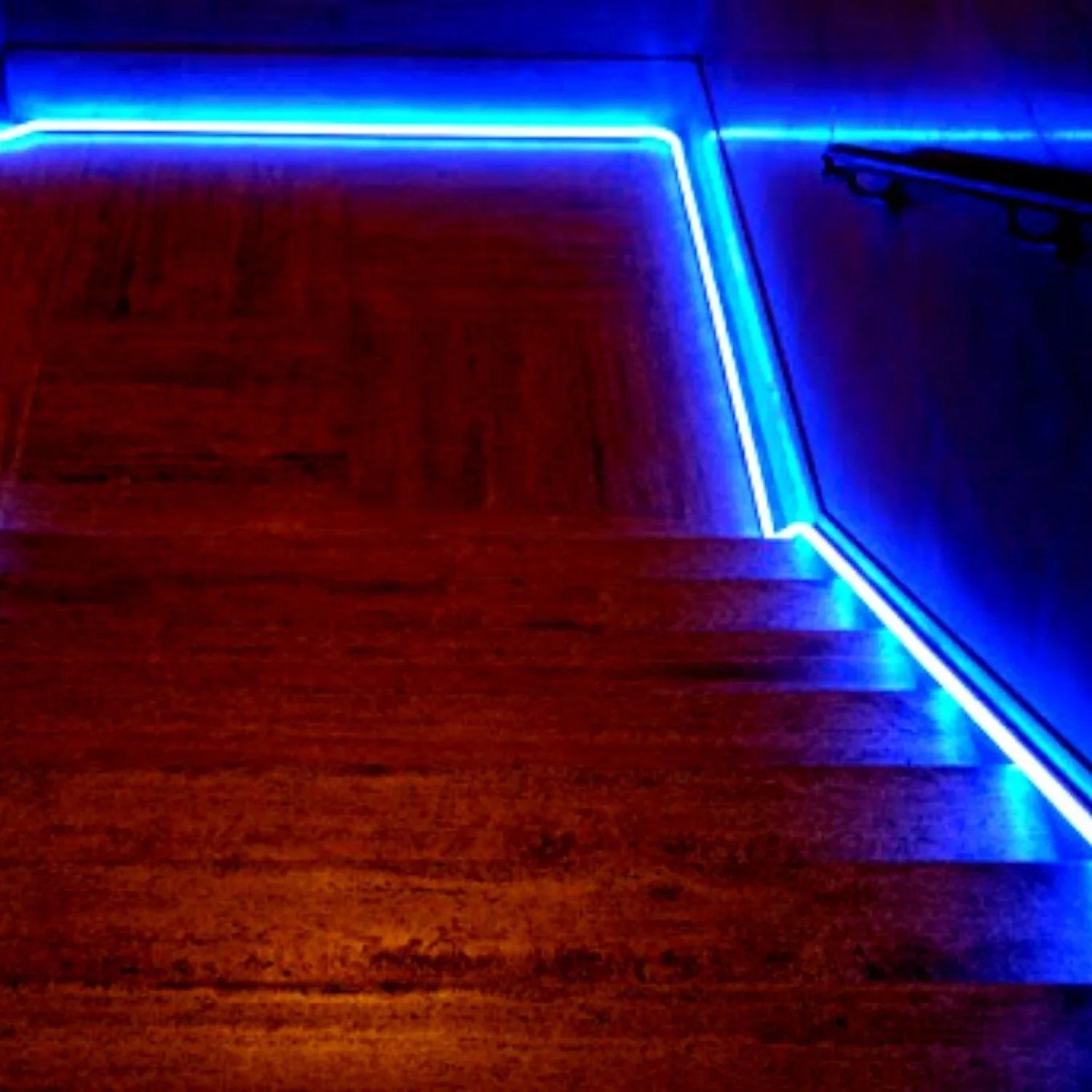 Blue LED Neon Flex 8x16mm 120LEDs/m AC 220 240V IP67 Waterproof with UK Plug - ATOM LED