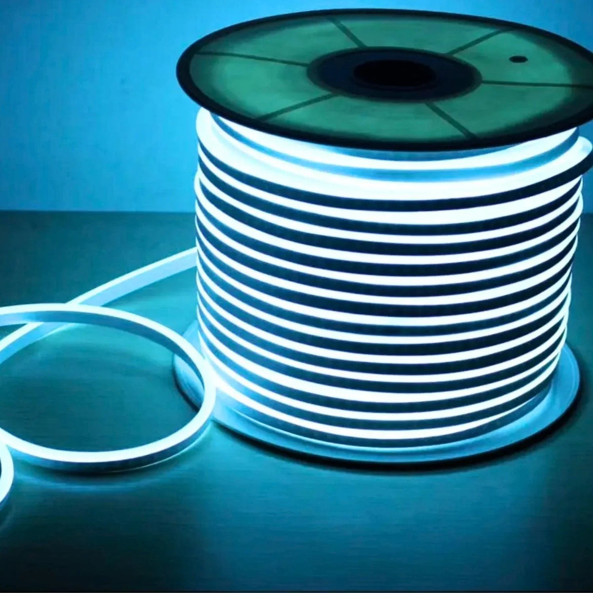 Ice Blue Neon Flex 220V 240V 8x16mm 120LEDs/m IP65 Waterproof - ATOM LED