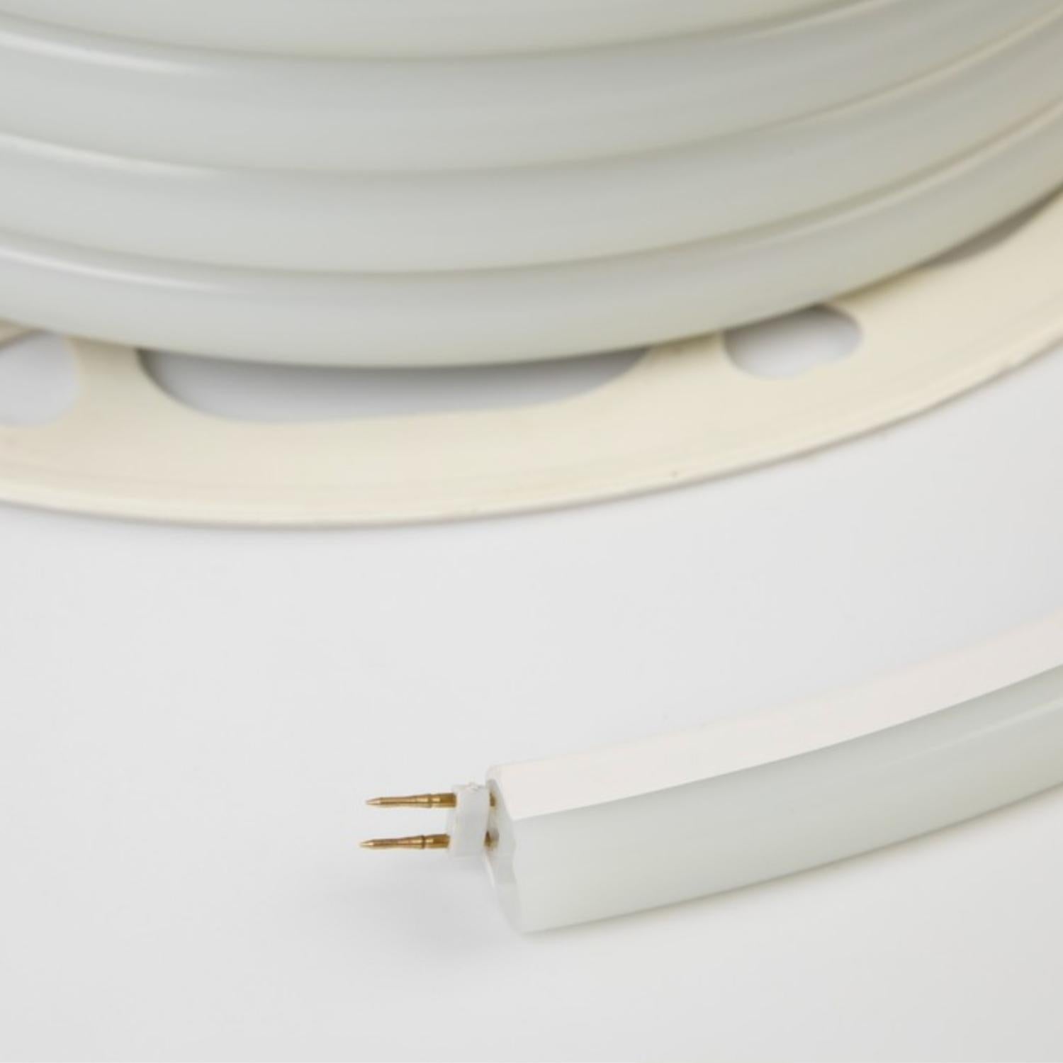 Warm White LED Neon Flex 16x16mm D Shape Vertical Bending 120LEDs/m 220V 240V IP67 Waterproof with UK Plug - ATOM LED